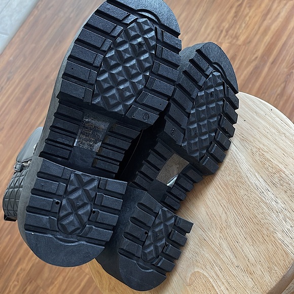 🆕🌿🖤QUPID: “BLACK” Quilted Booties SIZE 8 - Picture 7 of 13